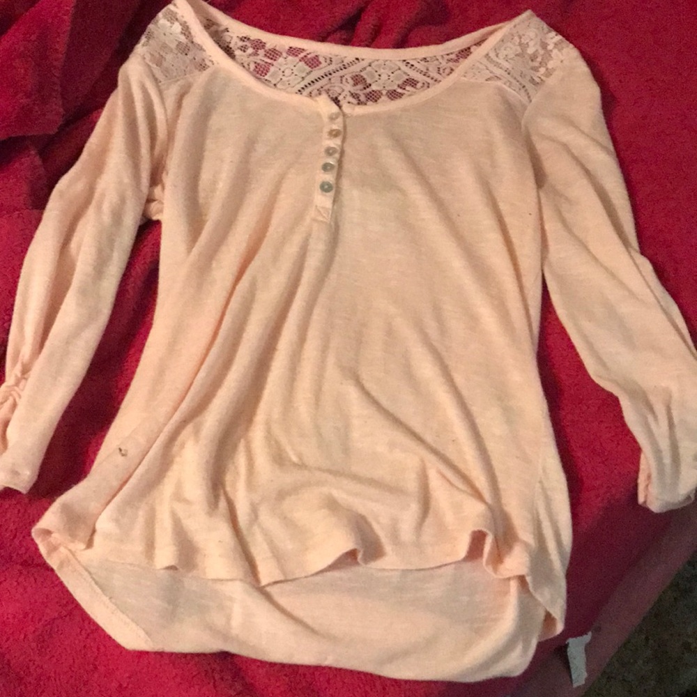 Cute light pink shirt size xsmall